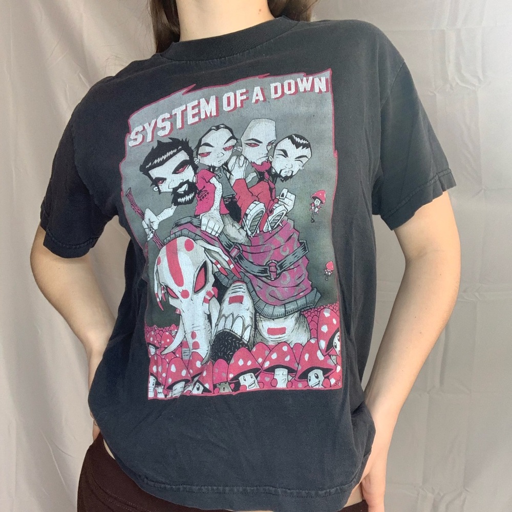 Vintage 90s System Of A Down Cartoon Black Graphic Mushroom Faded Band T-shirt
